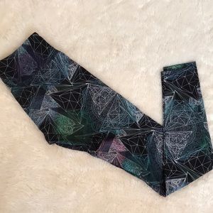 Onzie Geometric Leggings